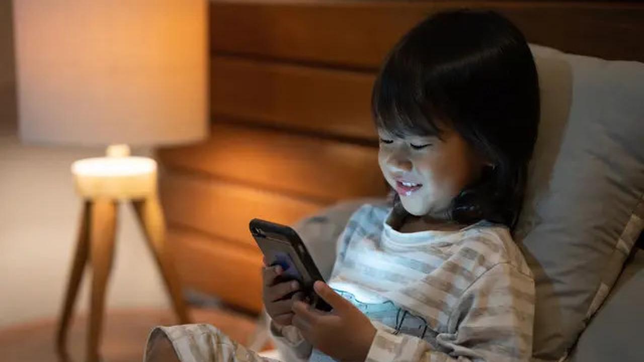 Tanda Kecanduan Gadget yang Perlu Diketahui, Waspadai Dampak pada Kesehatan