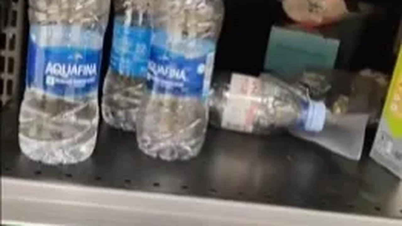 Di Lulu Mall juga banyak menyediakan stan pujasera dengan berbagai macam masakan. Kemudian ada juga zona hiburan untuk anak-anak. Ini yang membuat Lulu Mall Hyderabad cukup dinantikan.