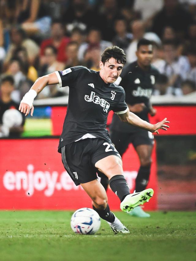 FOTO Andrea Cambiaso - Juventus