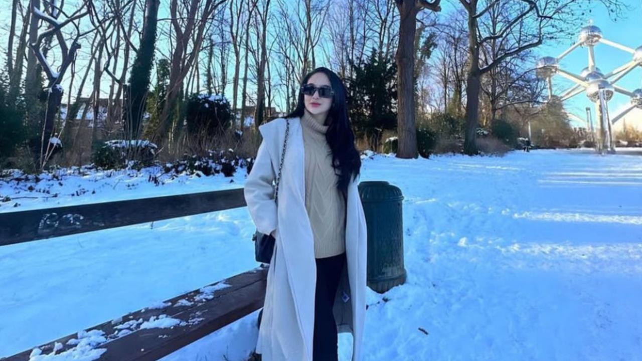Diduga Terima Dana Korupsi DPRD Riau, Intip 7 Potret Serba Glamor Selebgram Hana Hanifah