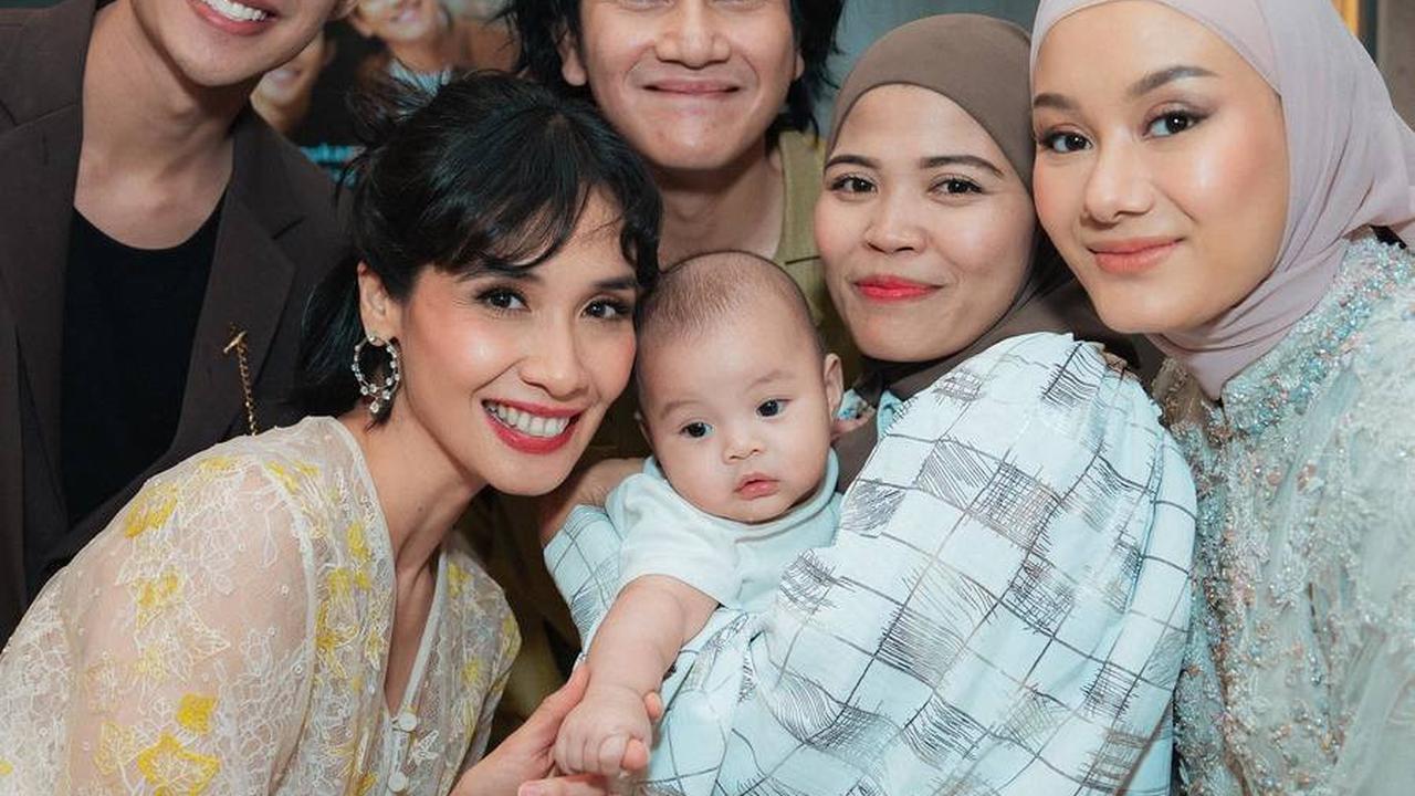 Kerap Foto Bareng