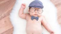 ilustrasi anak bayi/Photo by __ drz __ on Unsplash