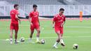 Pemain Timnas Indonesia, Rizky Ridho, mengikuti sesi latihan untuk FIFA Series 2026 Stadion Madya, Komplek Gelora Bung Karno, Jakarta, Minggu (29/3/2026). (Bola.com/M Iqbal Ichsan)