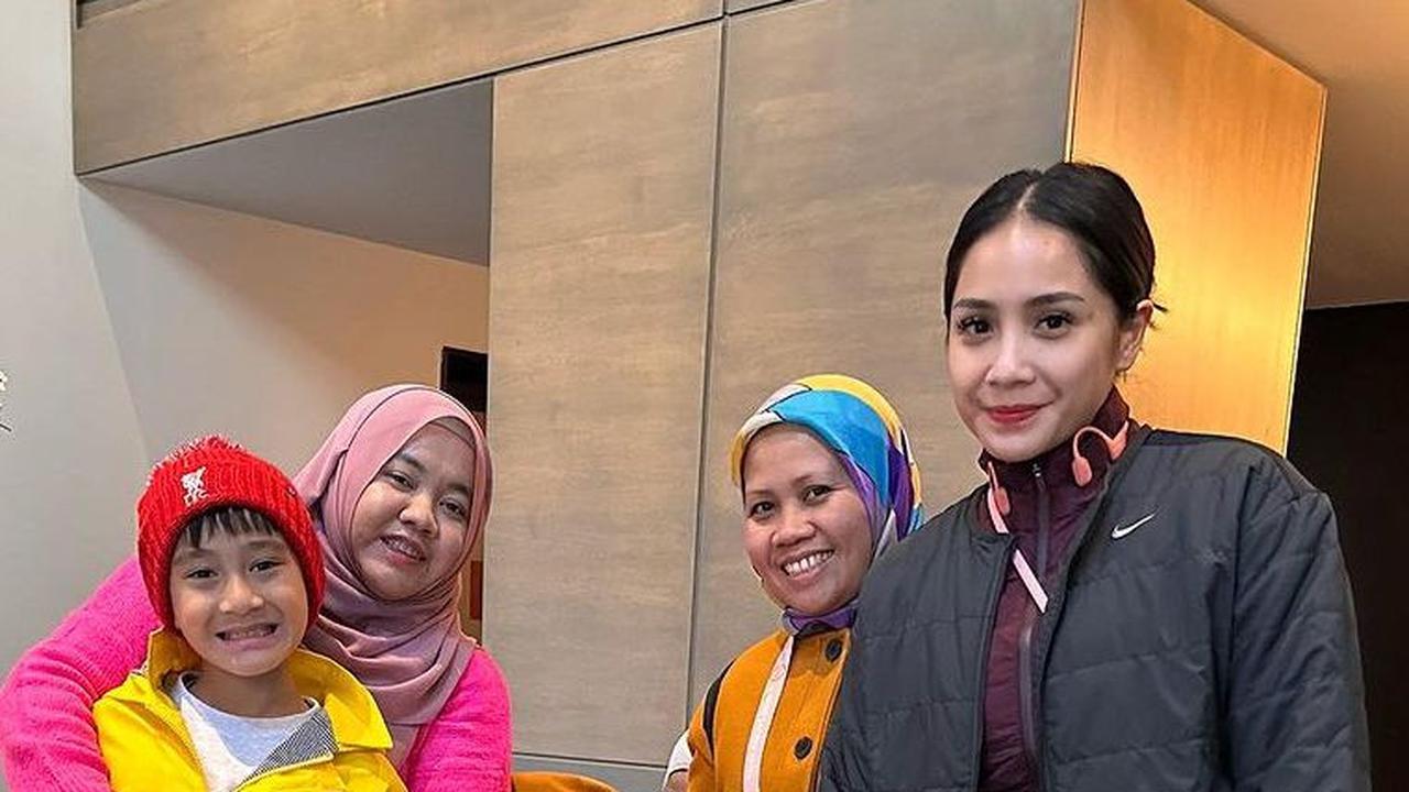Nagita Slavina Nyomot Makanan Sus Rini 'Bagi Sus Dikit Saya Suka ini', Sikapnya jadi Perbincangan