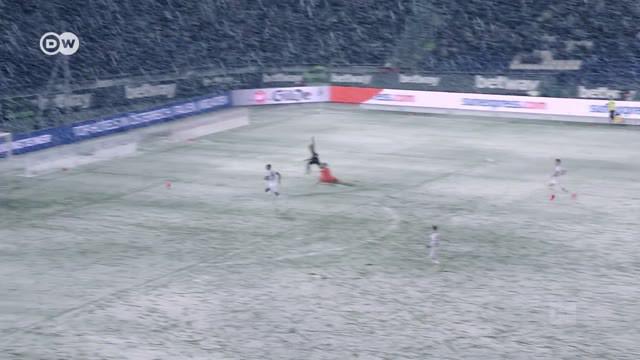 Berita Video Sedih, Saat Salju Gagalkan Gol Penting Hannover