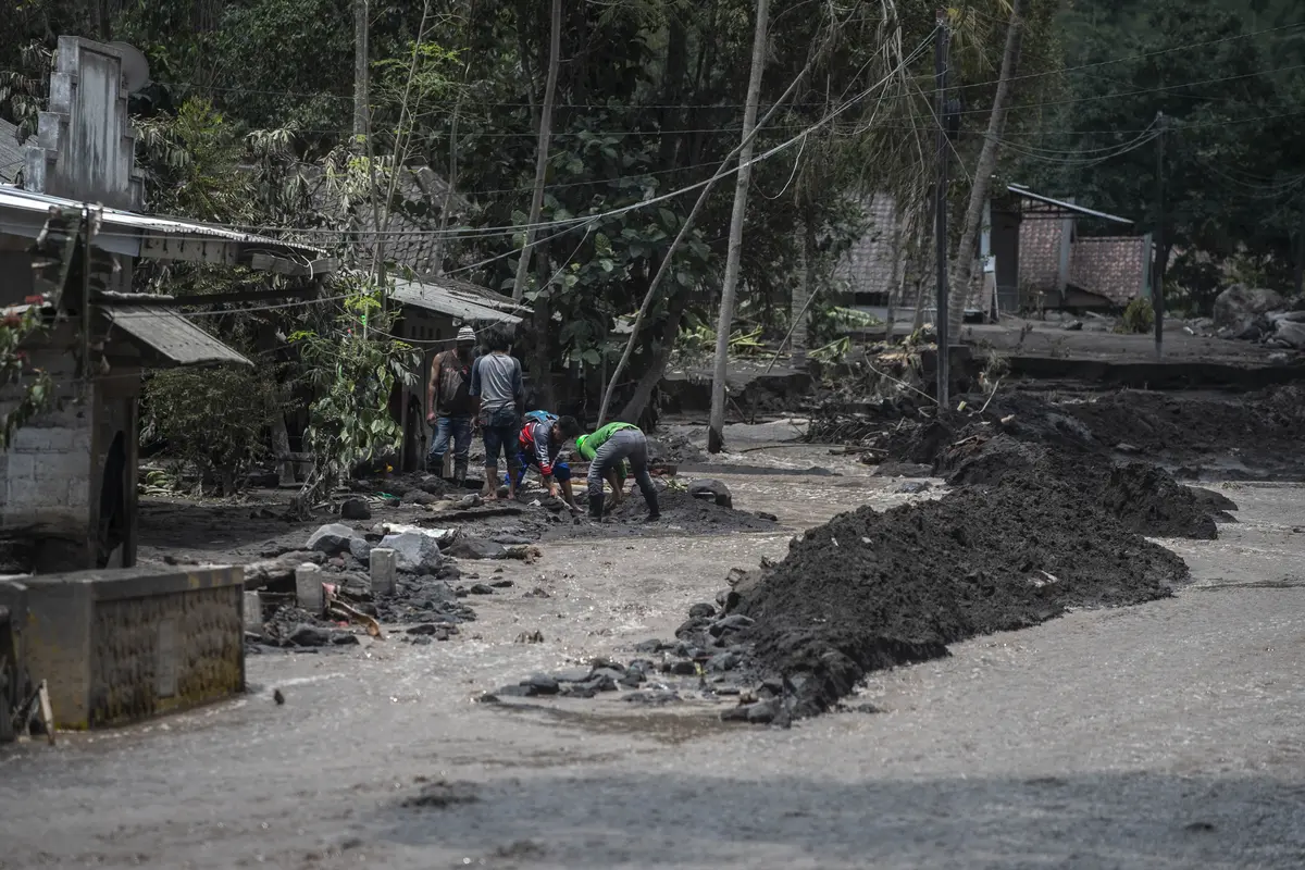 Dusun Kamar Kajang Tertimbun Material Gunung Semeru