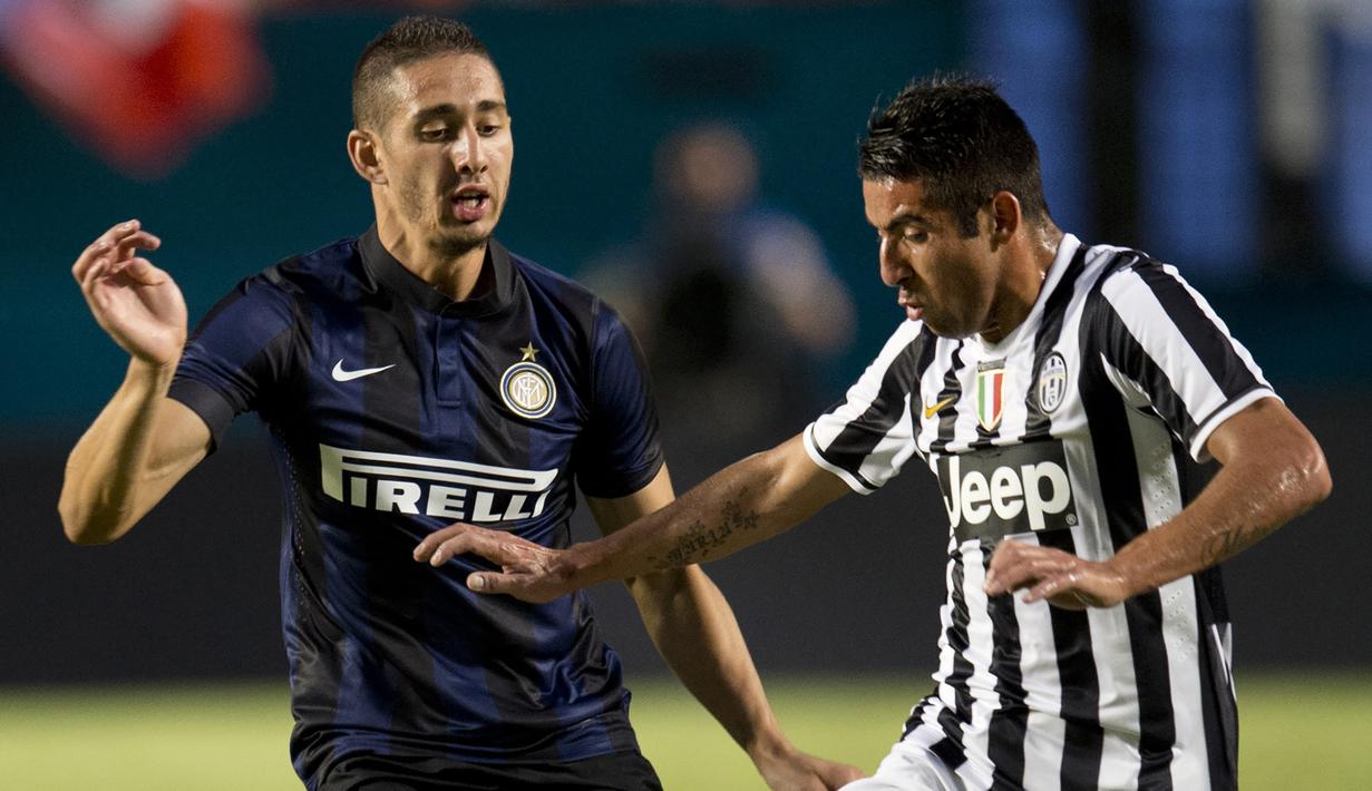 4. Ishak Belfodil - Ishak Belfodil bergabung dengan Inter Milan pada musim panas 2013. Ia mendapat nomor punggung 7 namun minim tampil di Inter Milan. (AFP/Don Emmert)