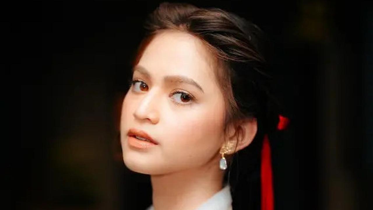 Profil Maudy Effrosina, Aktris yang Disebut-Sebut Menjalin Kedekatan dengan Fadly Faisal