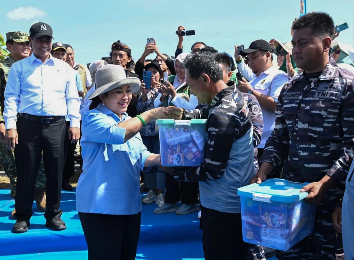 FOTO: Panen Raya Kedelai Digelar di Nganjuk