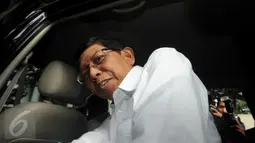  Direktur Jenderal Bina Marga Kementerian PUPR, Hediyanto W Husaini usai di periksa oleh KPK, Jakarta, (1/6). Dirjen Bina Marga diperiksa sebagai saksi pengusutan kasus dugaan suap proyek pembangunan jalan di Kementerian PUPR. (Liputan6.com/Helmi Afandi)