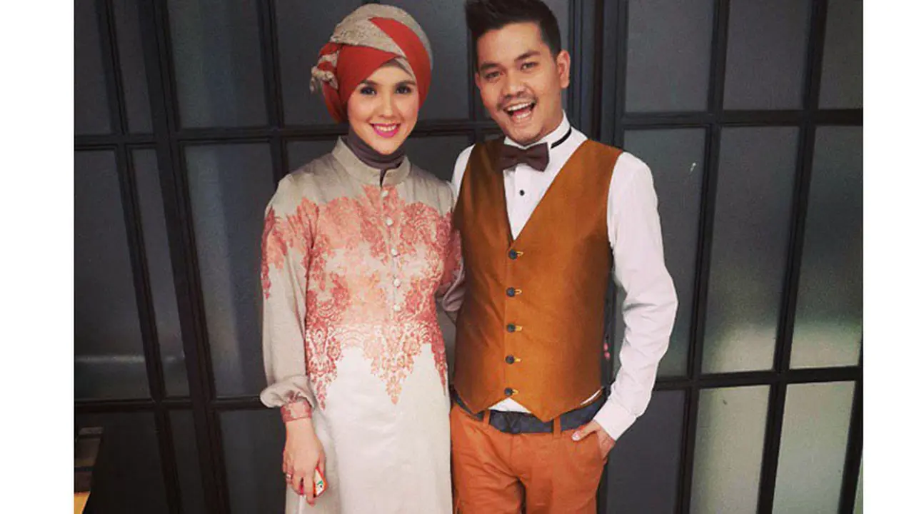 Indra Bekti dan Aldilla Jelita