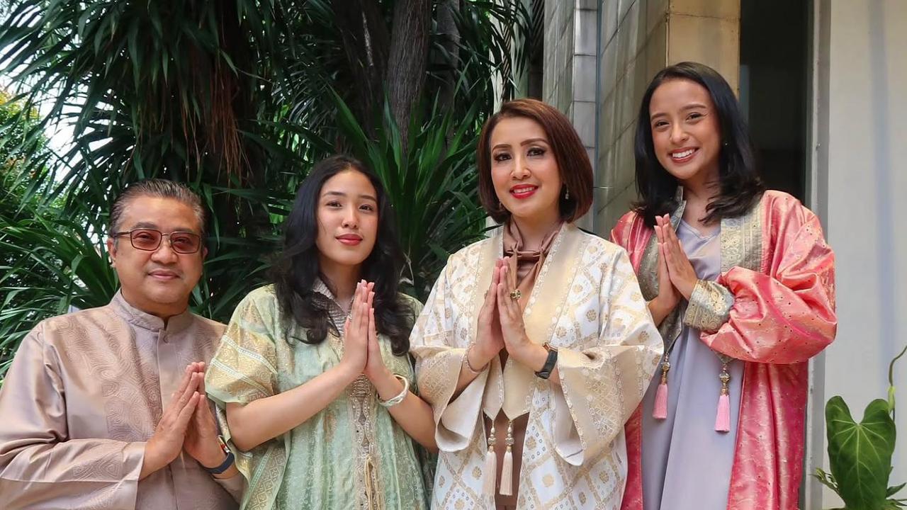 7 Potret Dede Yusuf Bareng Alifiya sang Anak yang Kini Injak Usia 25 Tahun, Kenang Kembali Masa Kecil Putrinya