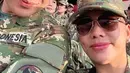 Utusan khusus presiden, Zita Anjani terlihat mengikuti akmil dengan pulasan lipstik fresh pink. [@zitaanjani].