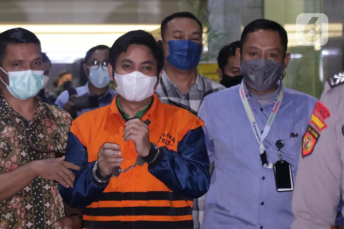 KPK Tahan Mardani H Maming