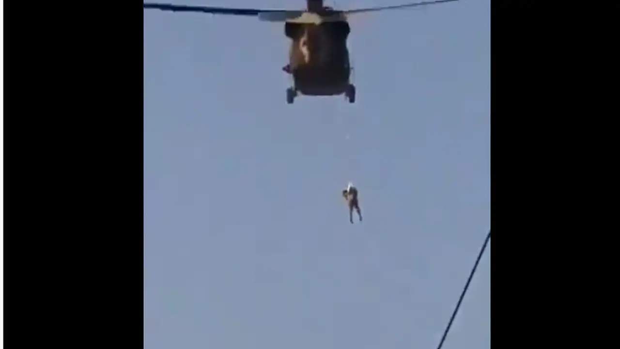 Video viral Taliban menerbangkan Black Hawk milik AS.