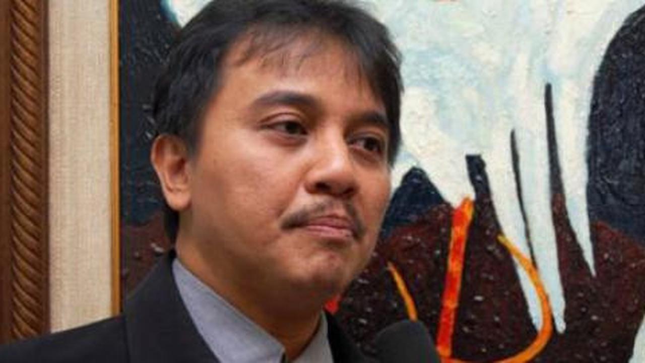 Menpora siap bubarkan PSSI dan KPSI