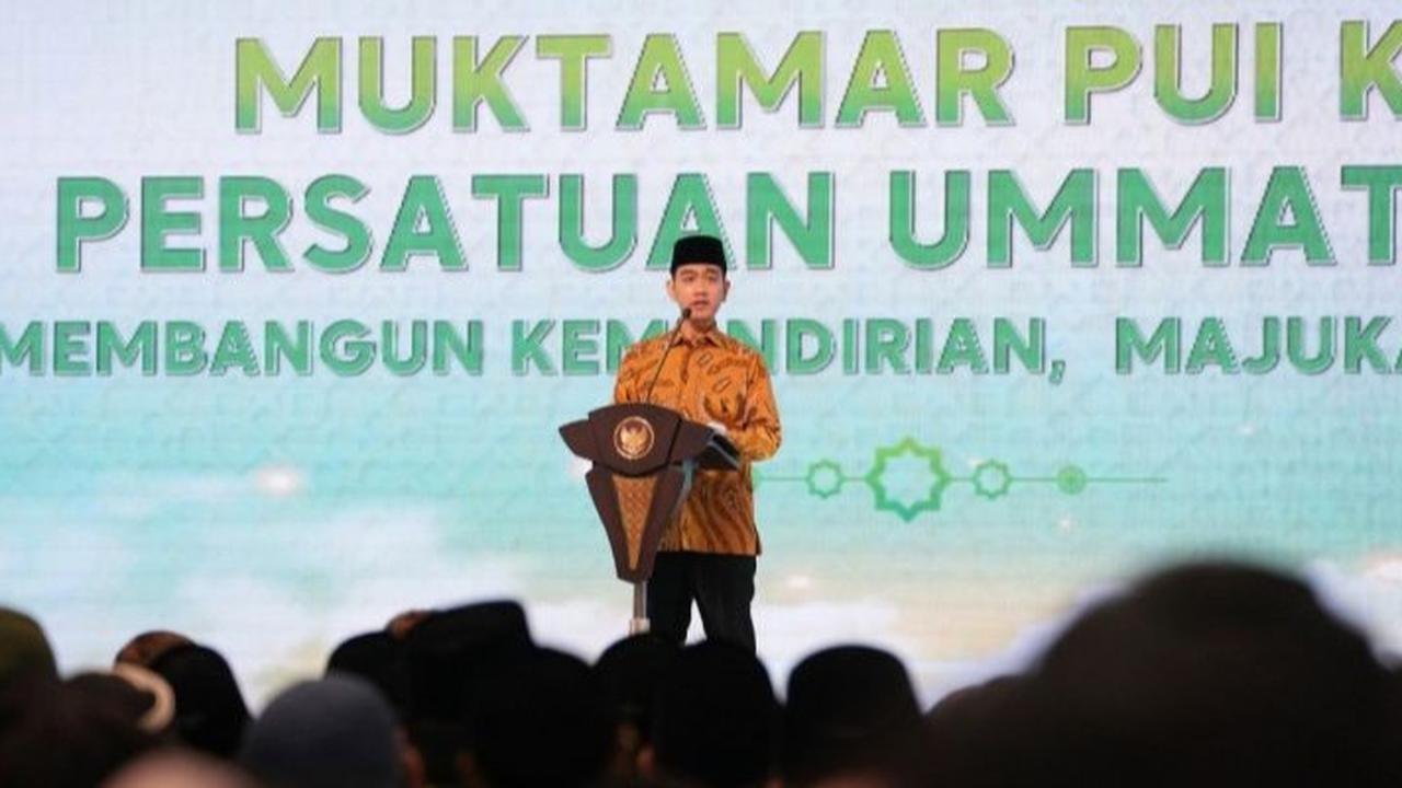 VIDEO: Wapres Gibran Singgung KDM Kirim Anak Nakal ke Barak TNI, Minta Bobby Tiru Bawa ke Pesantren