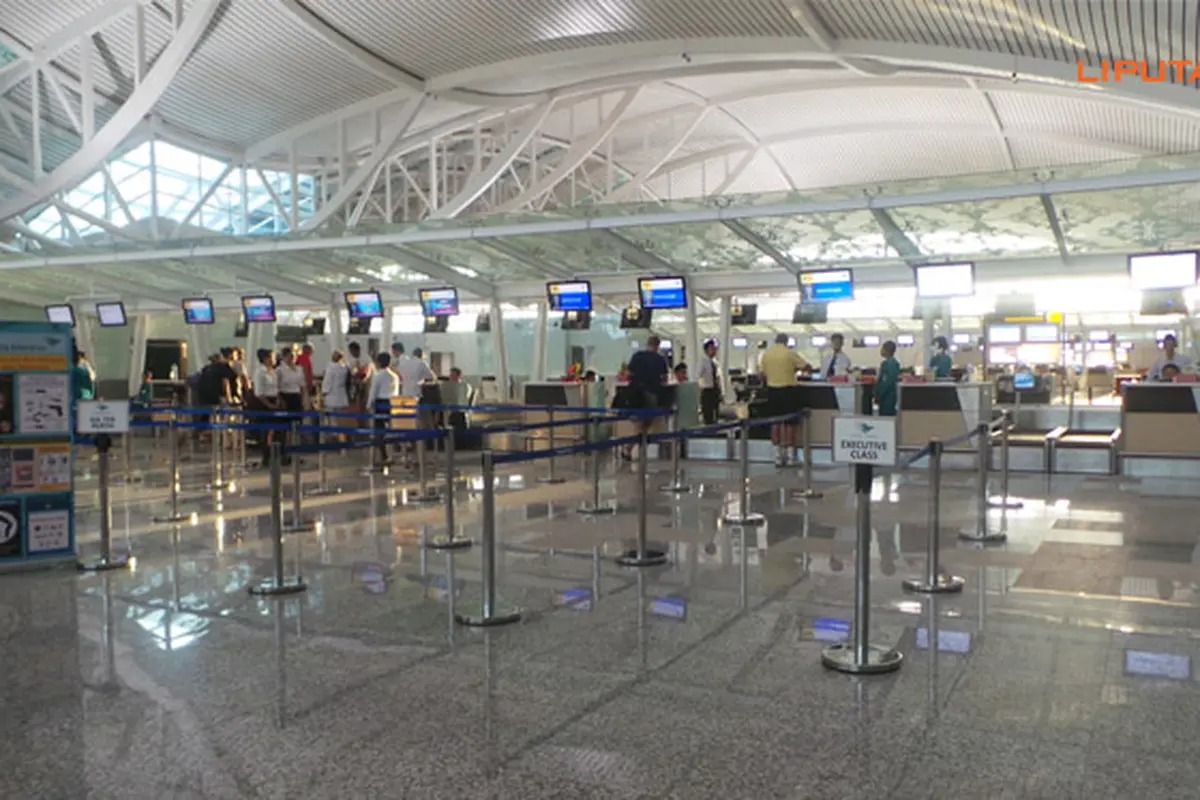 galery-foto-bandara-ngurah-rai-6-131001b