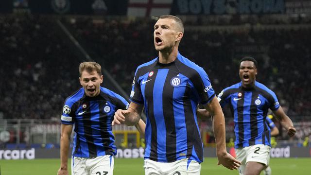 Foto: Duo Pemain Gaek Bawa Inter Satu Kaki Menuju Final Liga Champions 2022/2023, Lesatkan Dua Gol Kemenangan ke Gawang Milan