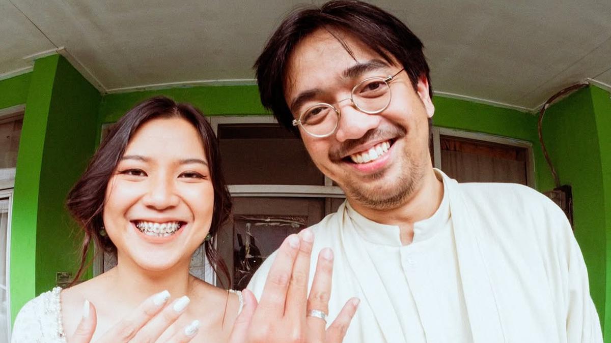 Baru Terungkap! Cantiknya Danilla Riyadi Nikah di KUA dengan Balutan Kebaya Simple