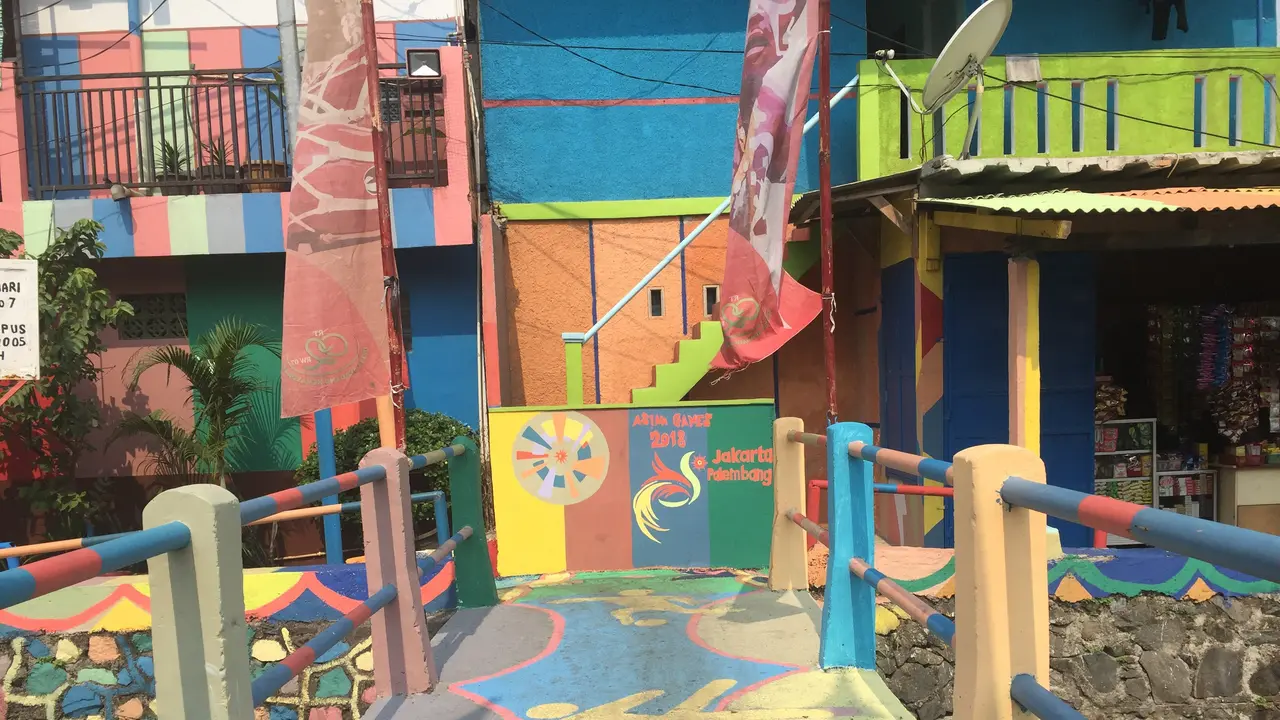 Kampung Warna Warni