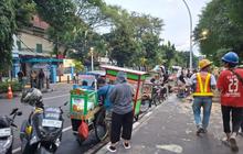 Satpol PP Gencar Lakukan Penertiban PKL dan Parkir Liar di Depan RSCM Jakarta