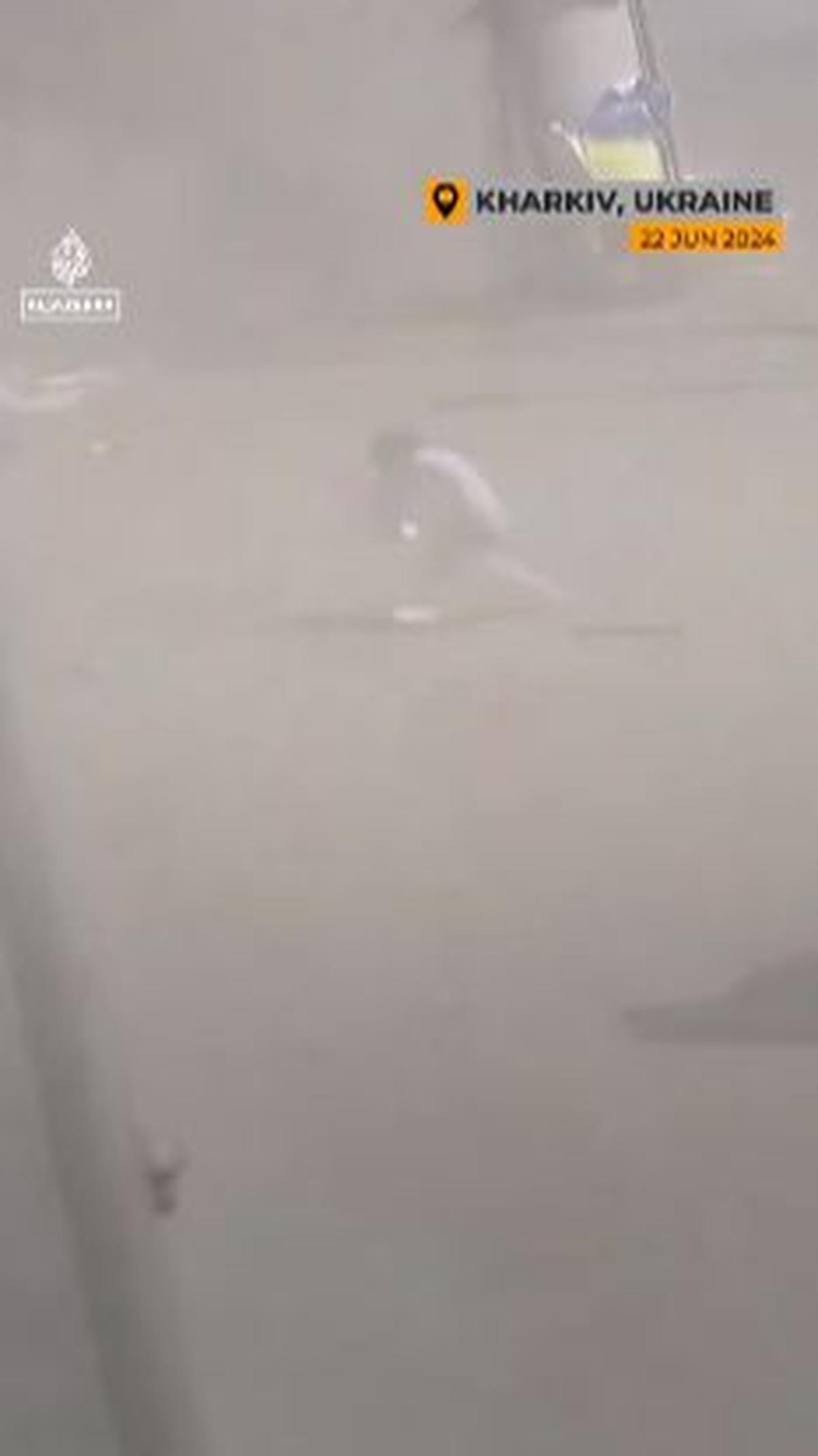 Beruntung, bom tersebut tak menewaskannya.