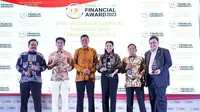 PNM menjadi panutan pembiayaan Ultra Mikro (UMK) di Indonesia dan meraih penghargaan “The Most Outstanding Corporate in Ultra Micro Finance for Communities Empowerment” dari Bisnis Indonesia Financial Award 2023 di Hotel Westin Jakarta, Kamis (24/8/2023)