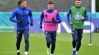 Terganggu Rumor Transfer, Gelandang Timnas Inggris Tutup Akun Twitter Selama Euro 2020