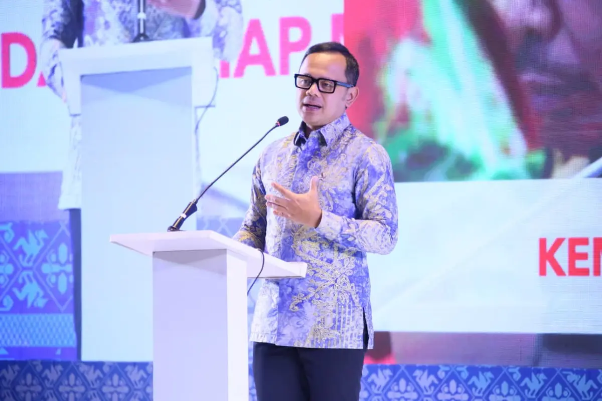 Wamendagri Bima Arya Sugiarto di Raker Gubernur