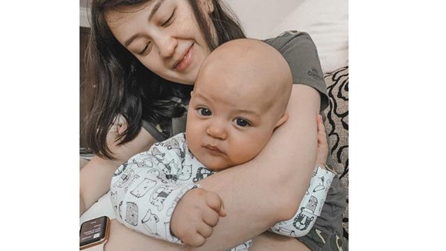 Terdampak Corona COVID-19, Ini Kegiatan 7 Artis yang Menetap di Luar Negeri