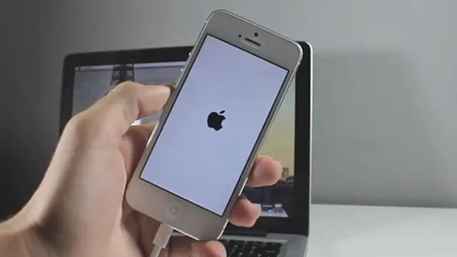 [VIDEO] Tips Cara Men-Jailbreak iOS 7 Dengan Aman