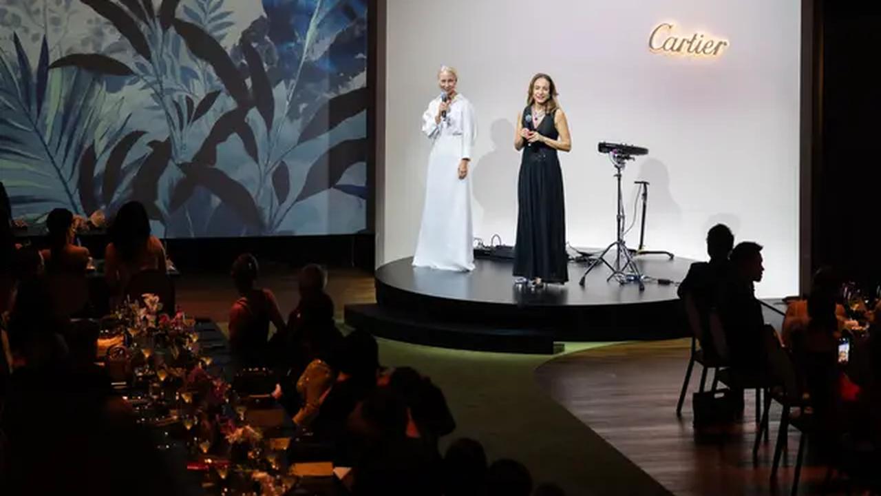 Lihat di sini tampilan Byeon Woo Seok dan Gemma Chan di Cartier Nature Sauvage Gala. [Dok/Cartier].
