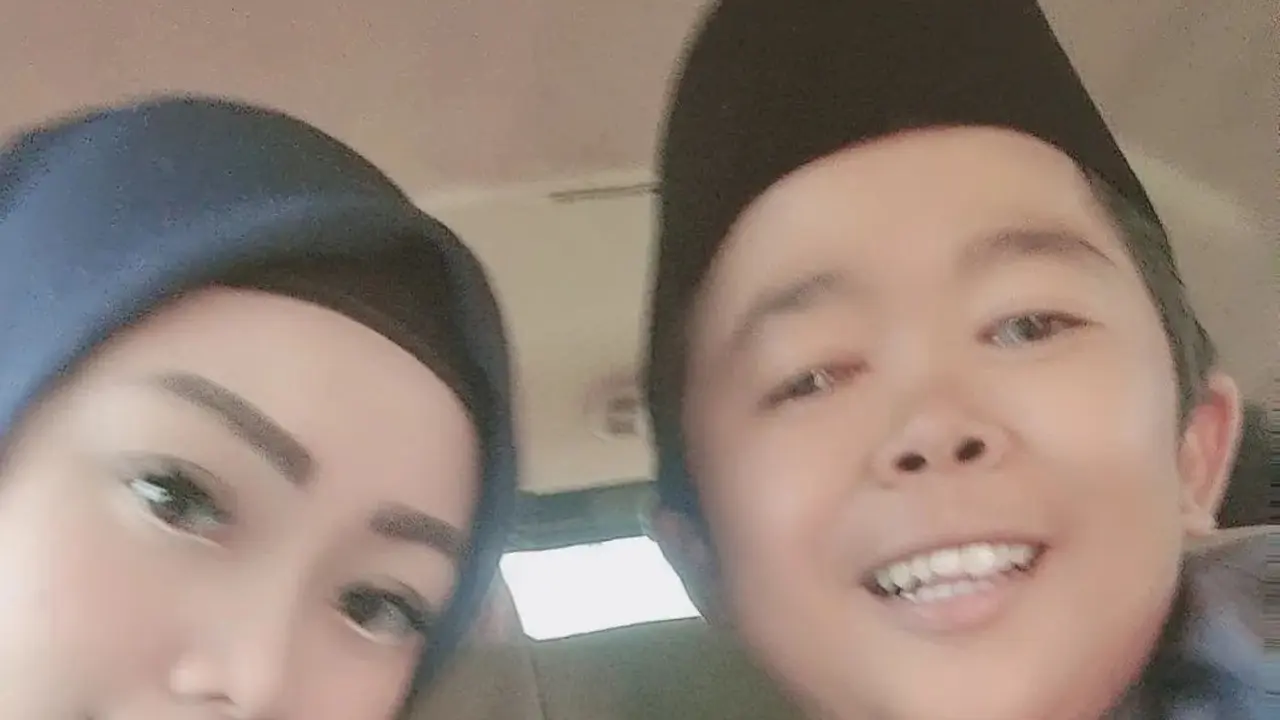 Adul dan Wenty Eri (Sumber: Instagram/adulkhan83)