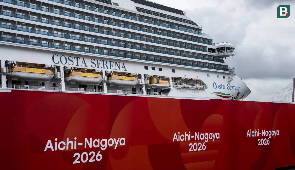 Kapal pesiar Costa Serena yang memiliki panjang sekitar 290 meter bersandar di Pelabuhan Nagoya, Prefektur Aichi, Jepang, Selasa (15/9/2026). Kapal tersebut digunakan sebagai akomodasi atlet dan ofisial selama Asian Games 2026 Aichi-Nagoya karena panitia tidak membangun perkampungan atlet. Costa Serena berkapasitas sekitar 4.000 orang dan menjadi tempat tinggal atlet dari sejumlah cabang olahraga selama penyelenggaraan Asian Games 2026. (AFP/Fred Mery)