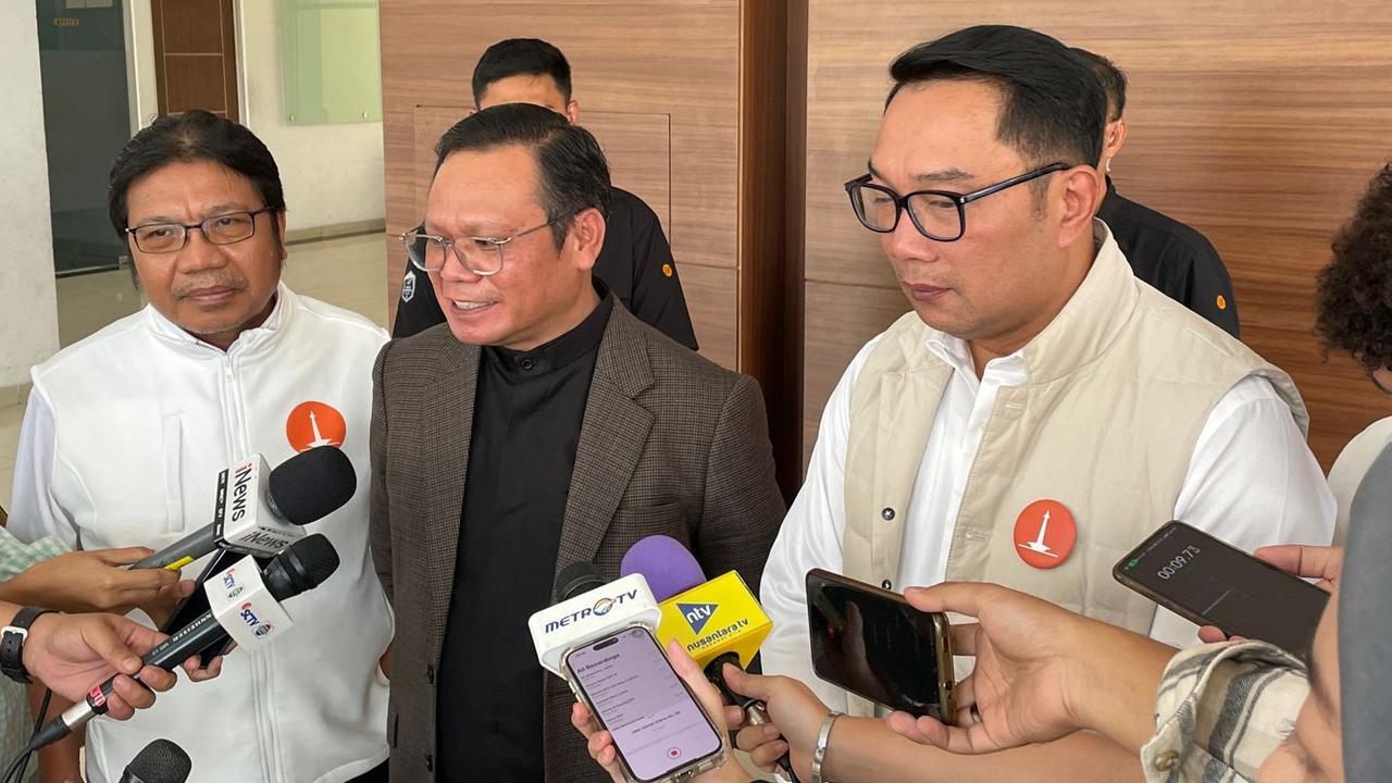 Ridwan Kamil Sowan ke HKBP, Terima Usul Perbanyak Guru Agama Kristen hingga Berangkatkan Pendeta ke Yerusalem