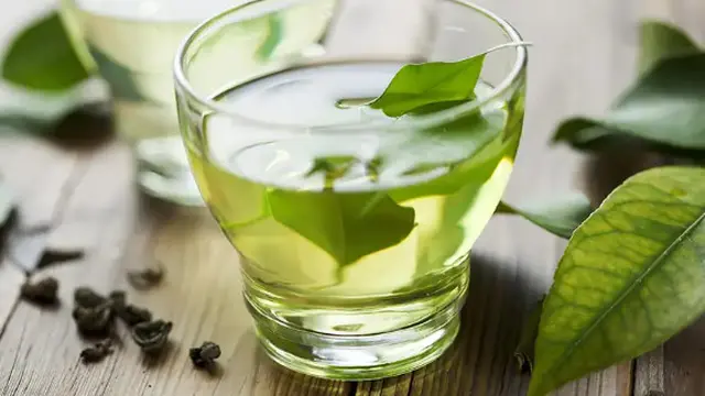 Ilustrasi air rebusan daun keji beling