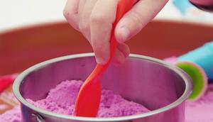 Ilustrasi pasir mainan anak. (Dok. Pixabay/HolgersFotografie)