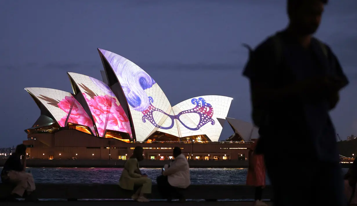 Barry Humphries yang merupakan komedian pemenang Tony Awards meninggal dunia di Sydney pada usia 89 tahun. (DAVID GREY / AFP)