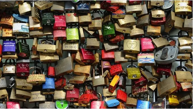 Courtesy AmusingPlanet