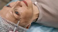 How to Get Rid of Forehead Wrinkles: 8 Tips to Look Younger