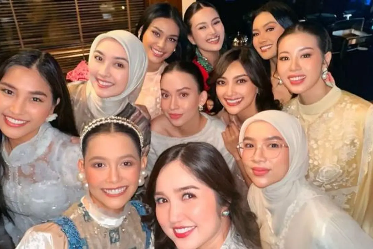 Potret Bunga Jelitha Buka Bareng Alumni Puteri Indonesia (credit: instagram/bungajelitha66)