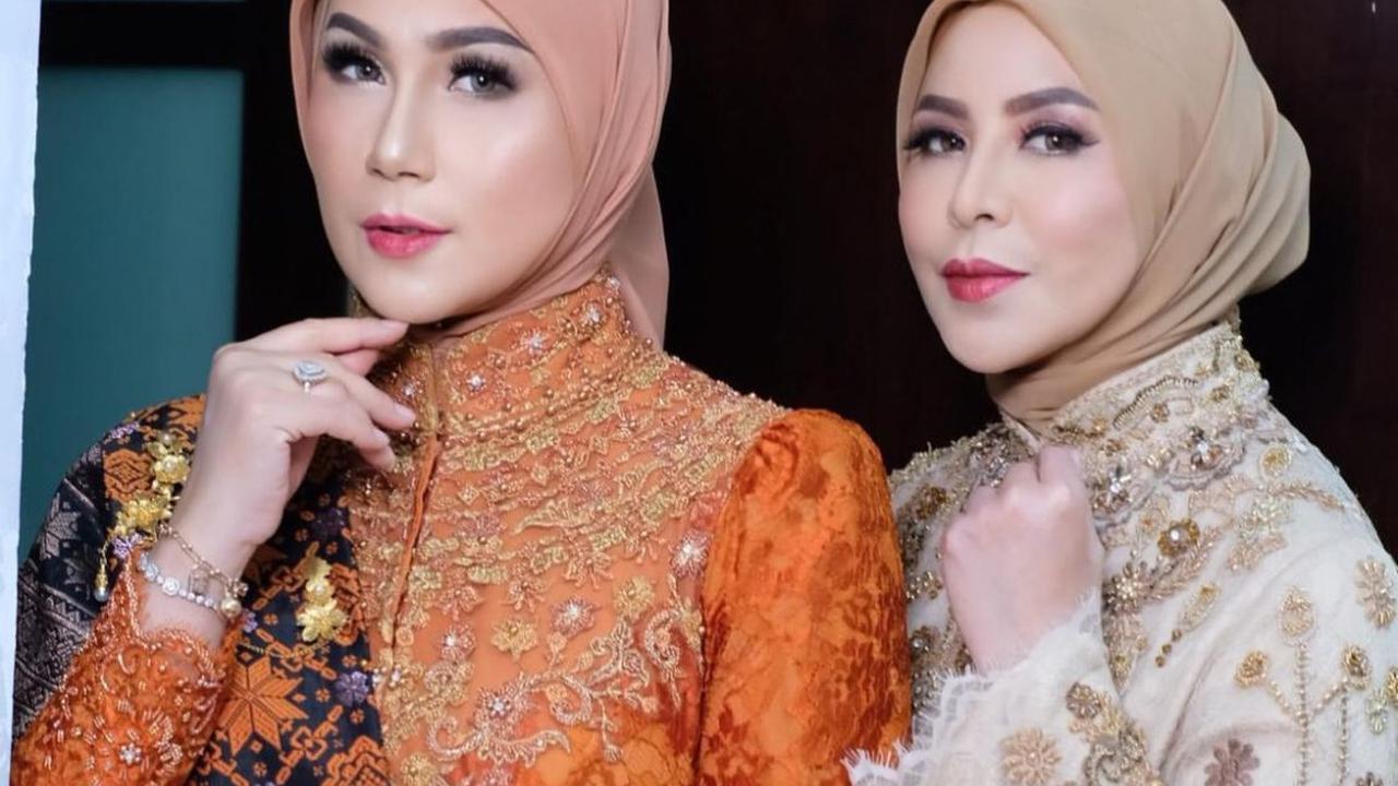 Marini Zumarnis Kenakan Songket Palembang di Kondangan, Netizen Terpukau dengan Pesonanya