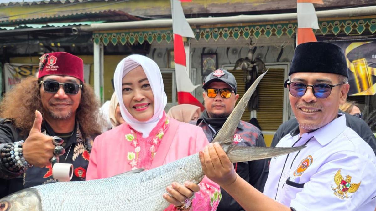 Fahira Idris DPD Hadiri Festival Bandeng Rawa Belong 2026, Dorong Penguatan Identitas Budaya Jakarta