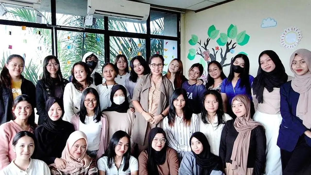 Tepis Stigma Guru Tak Sejahtera, Lulusan PGSD Universitas Ini Raih Gaji Rp12 Juta di Sekolah Internasional