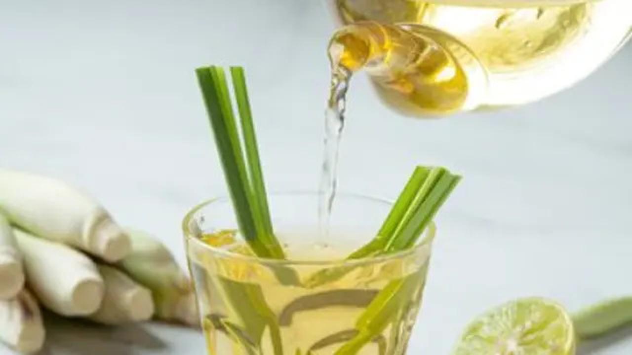 Resep Es Jeruk Nipis Serai, Minuman Segar Penurun Gula Darah Tinggi
