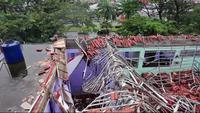 Atap Tiga Ruang Kelas SMAN 2 Gunungputri Bogor Ambruk (Istimewa)