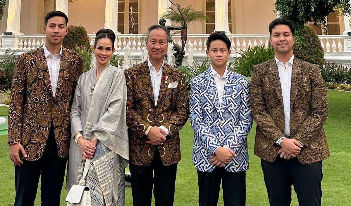 Merepresentasikan Batik