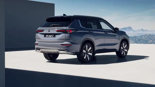 Mitsubishi Outlinder PHEV