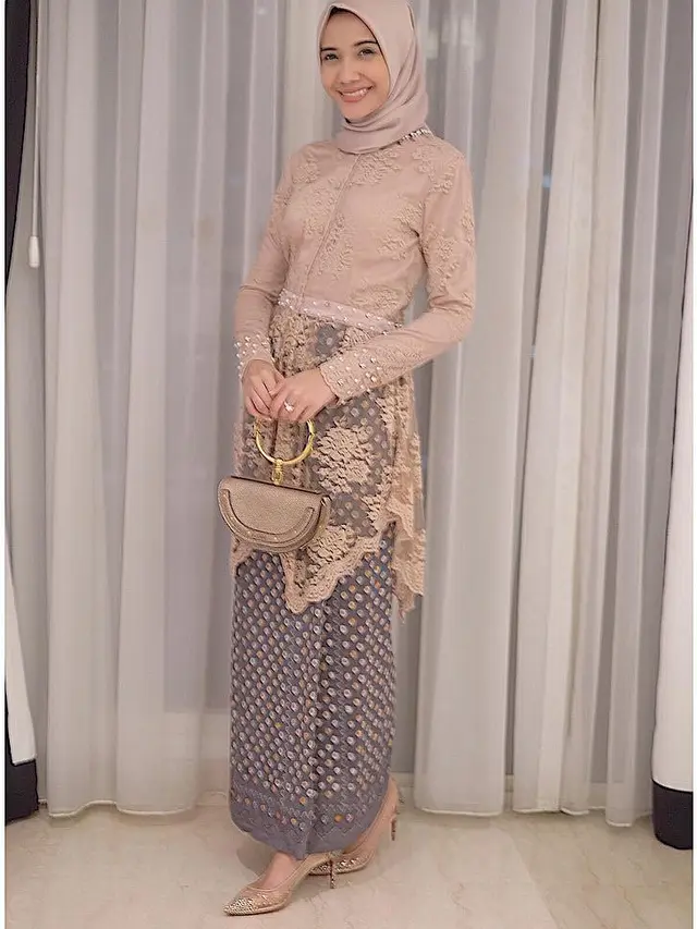 [Bintang] Zaskia Sungkar
